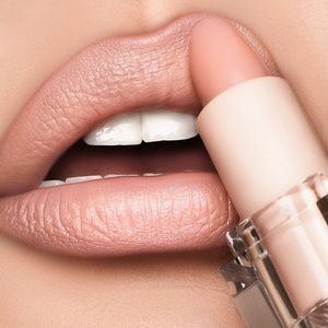 KKW Beauty Creme Lipstick Nude 1 👄